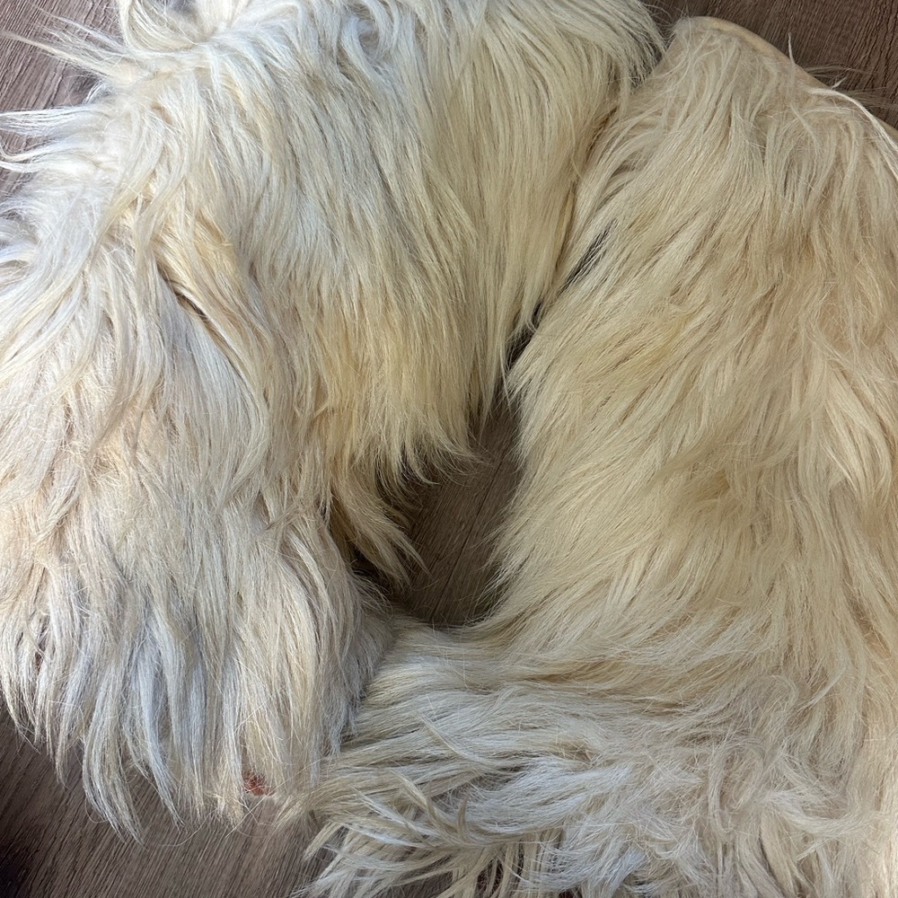 Genuine Sheep skin vest, hat and boots - Picture 5 of 5